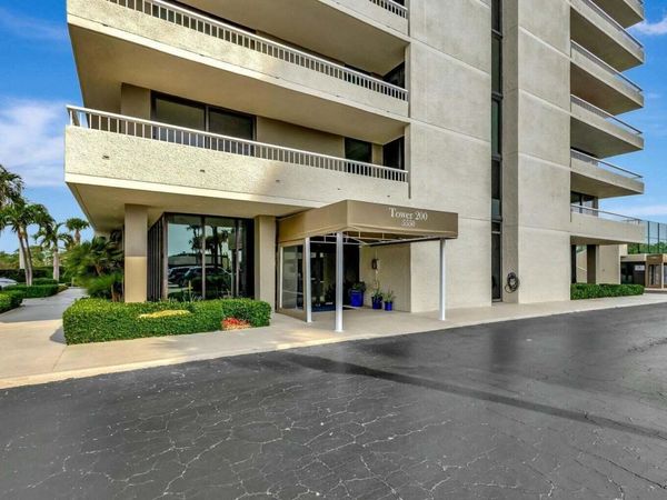 5550 N Ocean Drive, Unit 2b, Singer Island, FL 33404