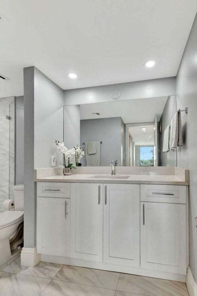 5550 N Ocean Drive, Unit 2b, Singer Island, FL 33404 Photo