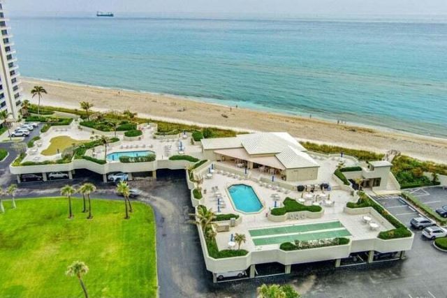 5550 N Ocean Drive, Unit 2b, Singer Island, FL 33404 Photo