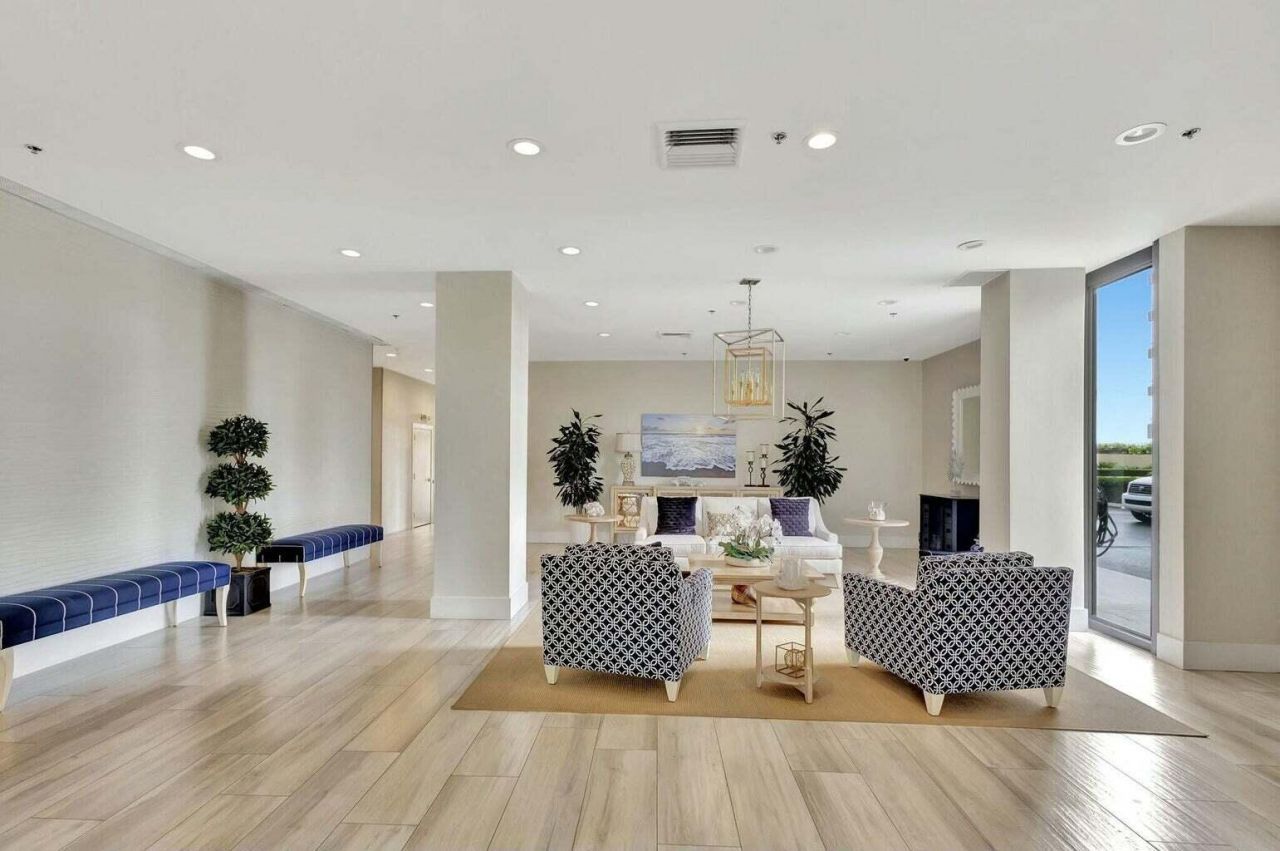 5550 N Ocean Drive, Unit 2b, Singer Island, FL 33404 Photo