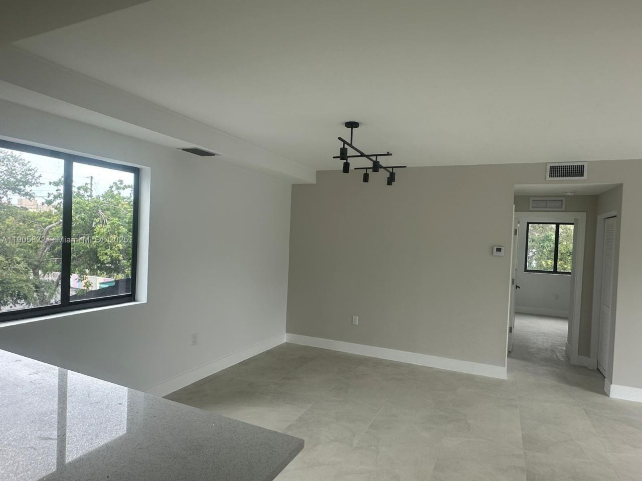 5423 NE Miami Ct, Unit 7, Miami, FL 33137 Photo