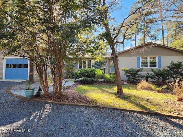 107 S Lakeshore Drive, Whispering Pines, NC 28327