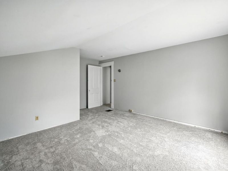 830 York Street, Cincinnati, OH 45214 Photo 21