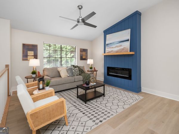 2432 Mistletoe Lane, Snellville, GA 30039