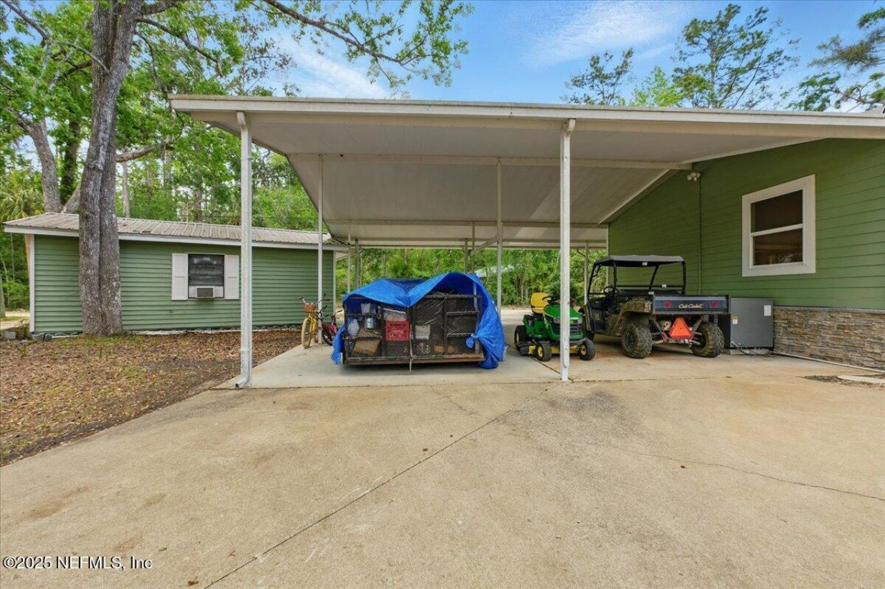 1418 Palm Street Ne, Steinhatchee, FL 32359 Photo