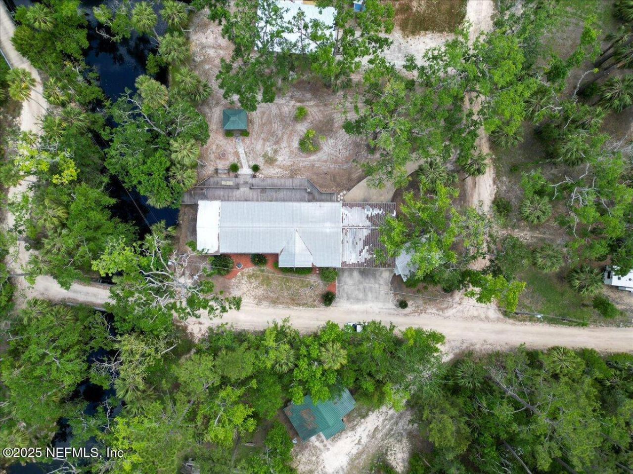 1418 Palm Street Ne, Steinhatchee, FL 32359 Photo