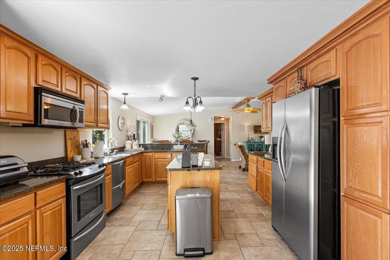 1418 Palm Street Ne, Steinhatchee, FL 32359 Photo