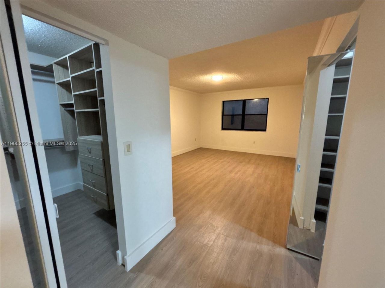 461 Ives Dairy Rd, Unit 402-2, Miami, FL 33179 Photo