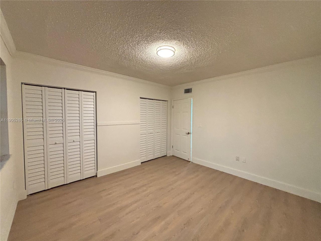 461 Ives Dairy Rd, Unit 402-2, Miami, FL 33179 Photo