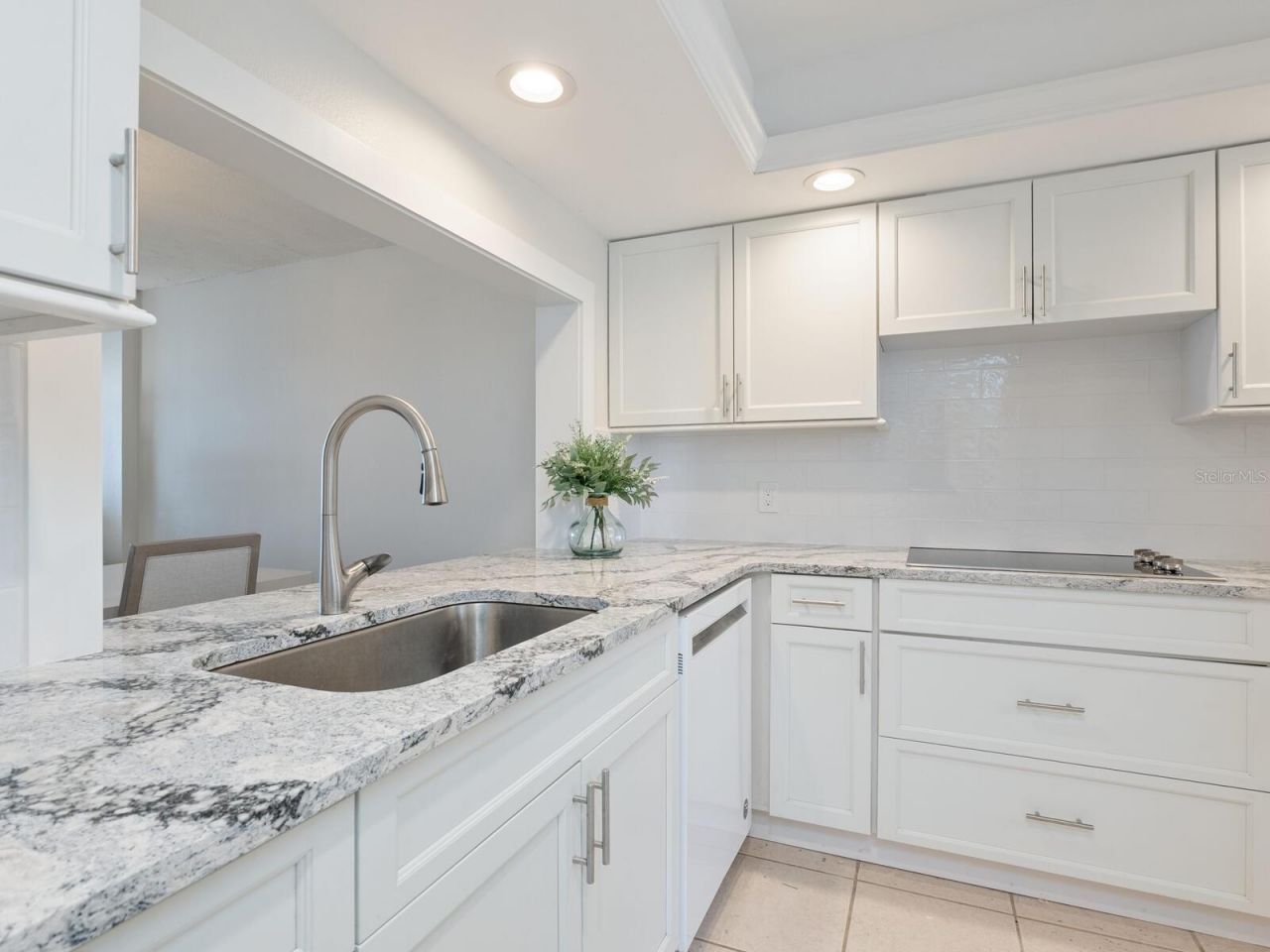 5880 Midnight Pass Road, Unit 906, Sarasota, FL 34242 Photo