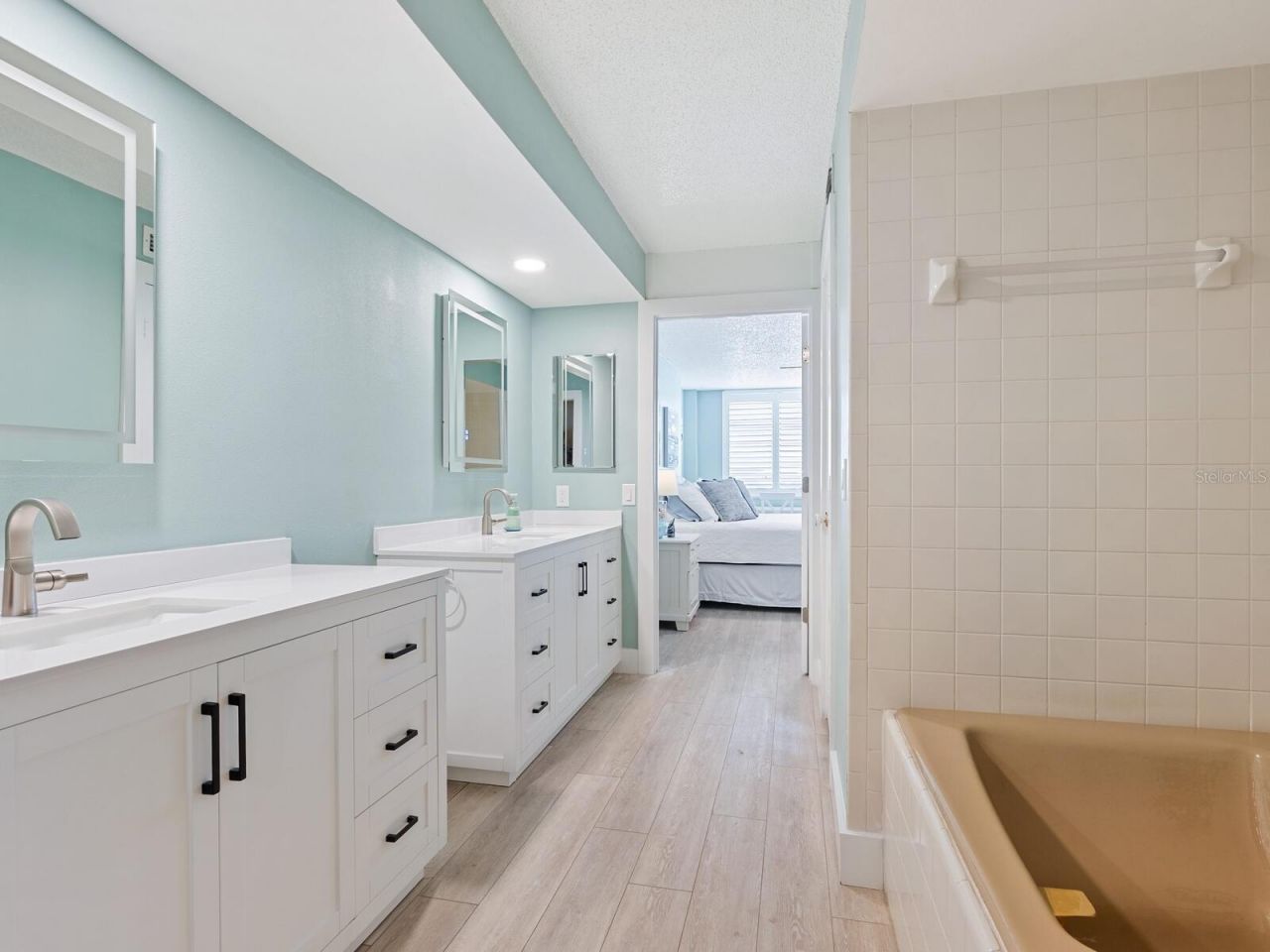 5880 Midnight Pass Road, Unit 906, Sarasota, FL 34242 Photo