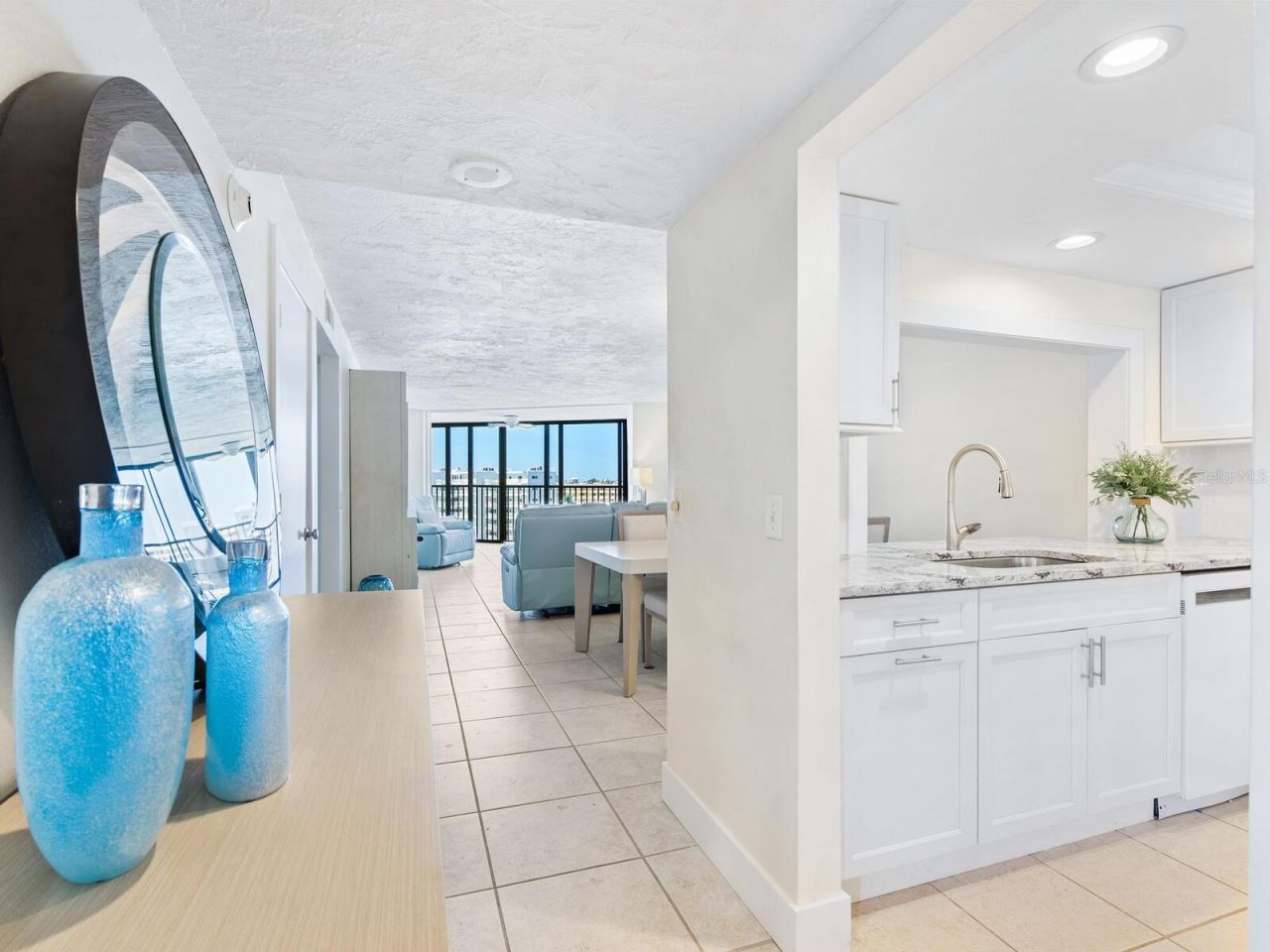 5880 Midnight Pass Road, Unit 906, Sarasota, FL 34242 Photo