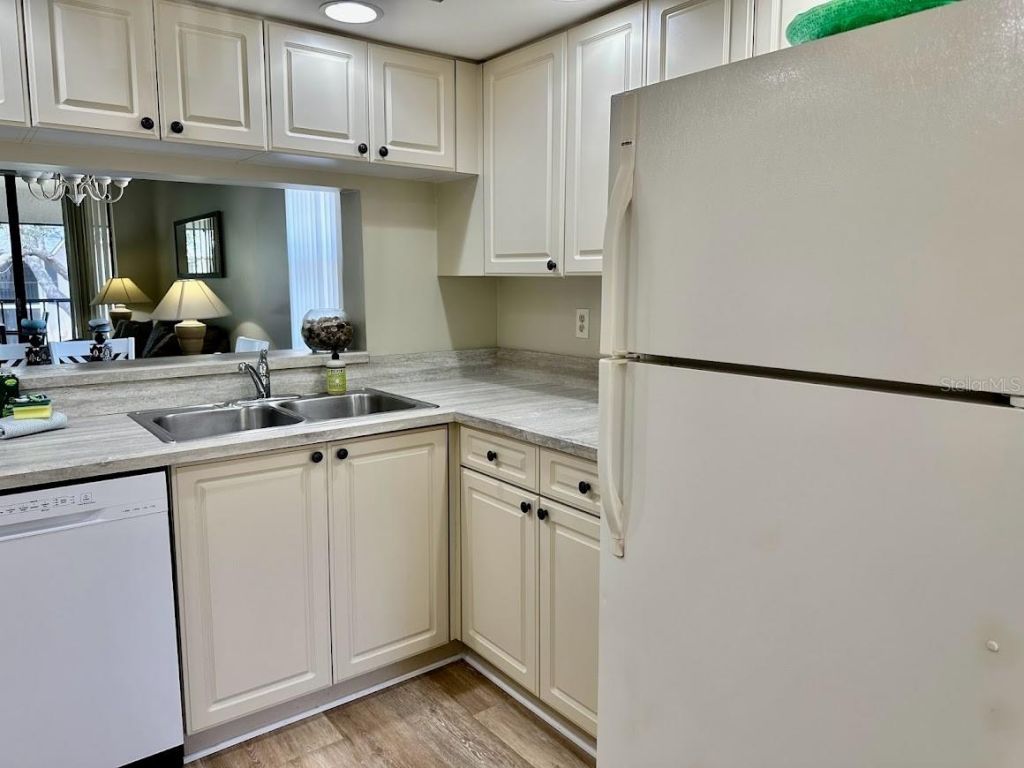 4410 47th Avenue W, Unit 204, Bradenton, FL 34210 Photo