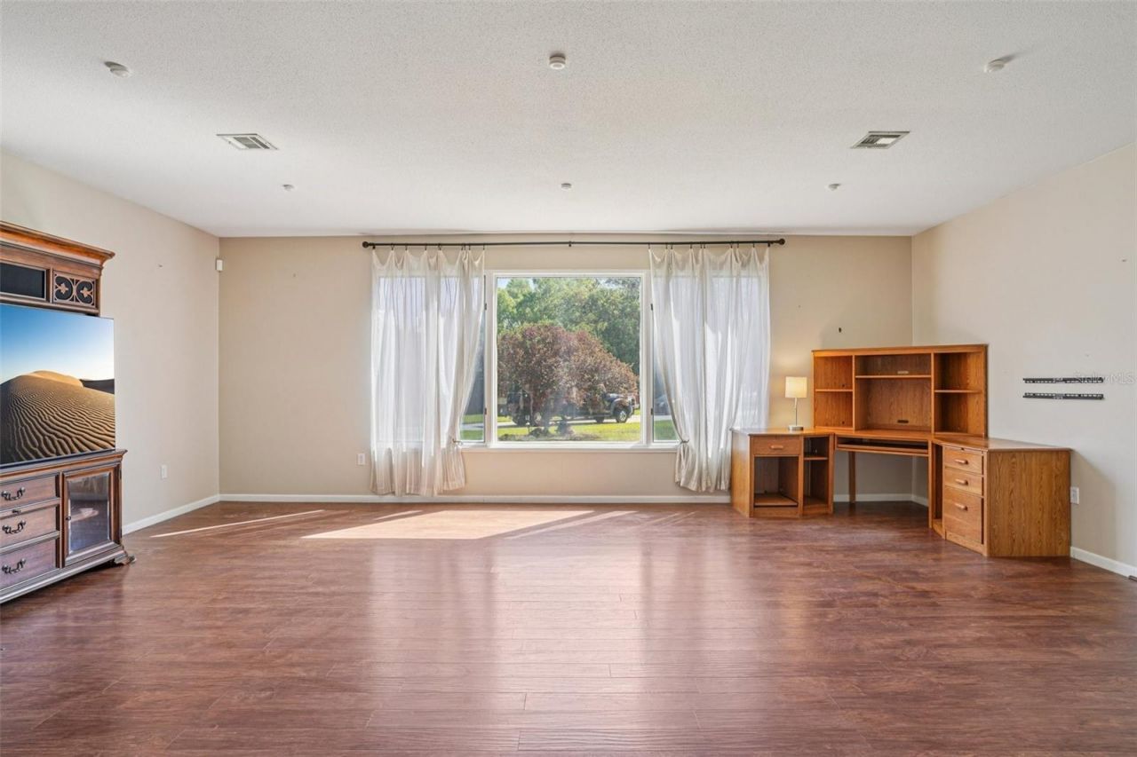 33651 Overton Drive, Leesburg, FL 34788 Photo