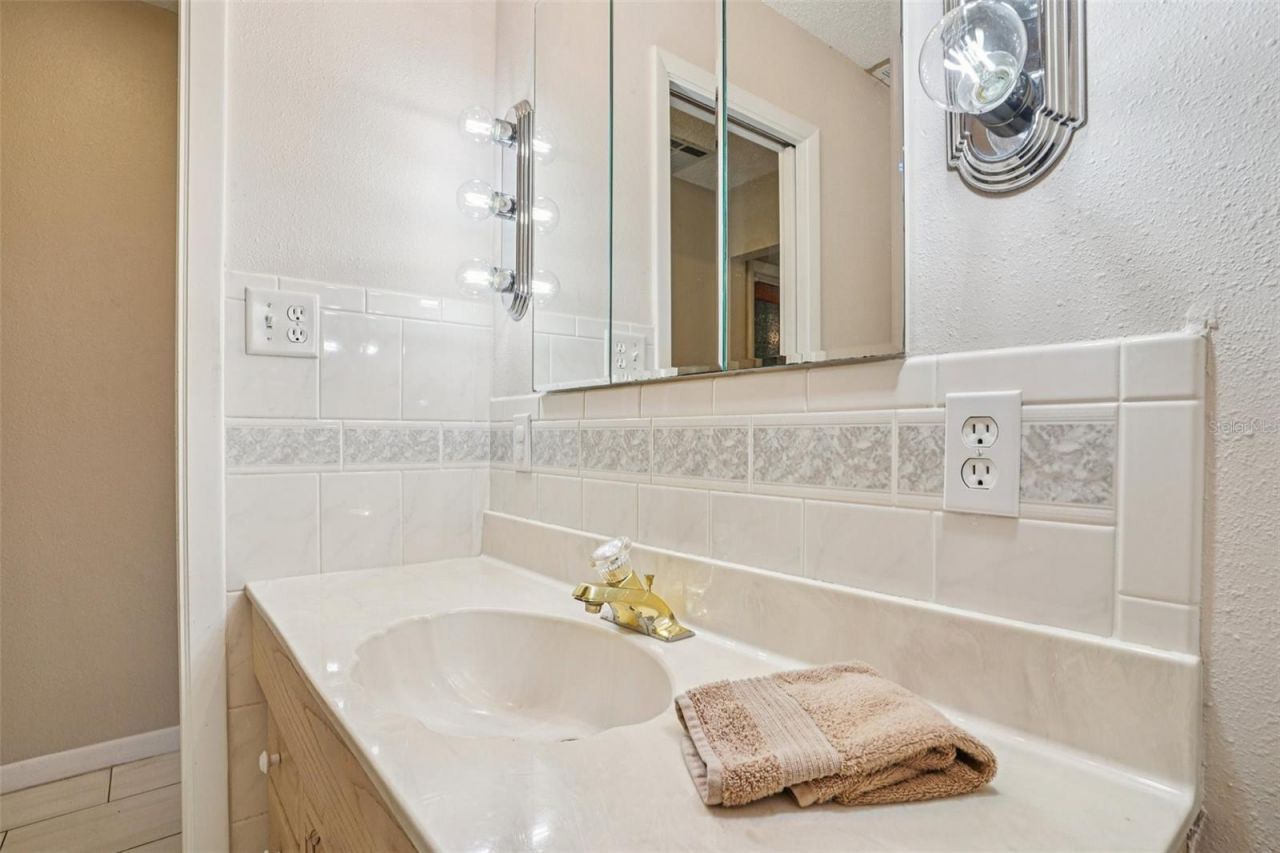 33651 Overton Drive, Leesburg, FL 34788 Photo