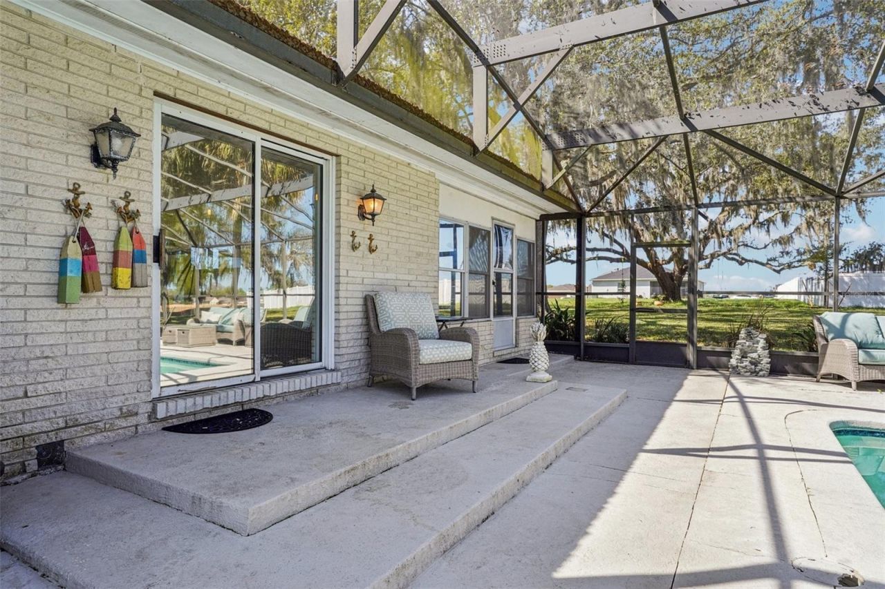 33651 Overton Drive, Leesburg, FL 34788 Photo