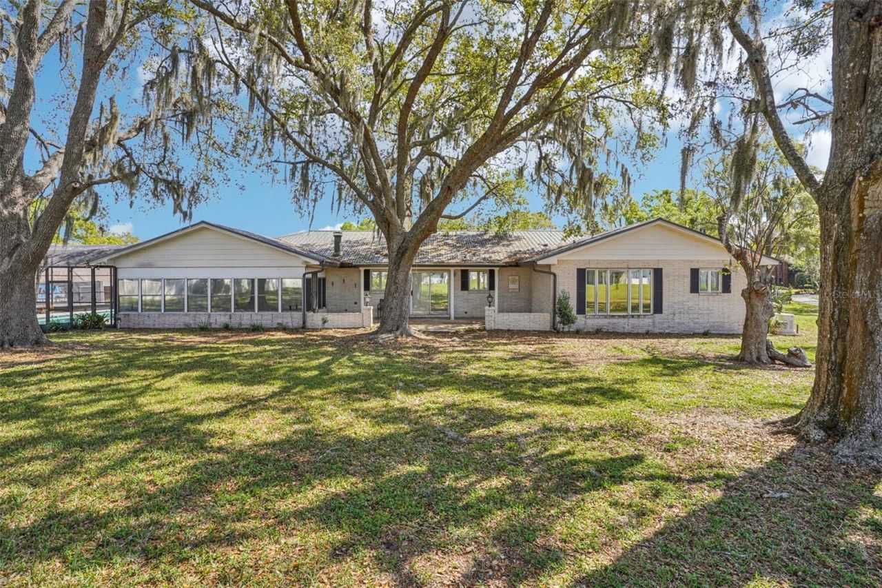 33651 Overton Drive, Leesburg, FL 34788 Photo