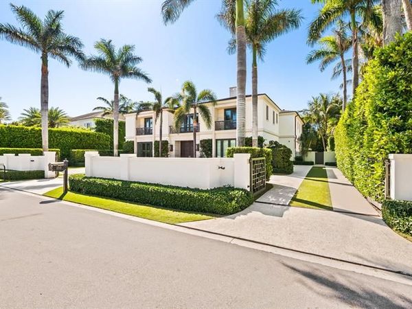 150 Kings Rd, Palm Beach, FL 33480
