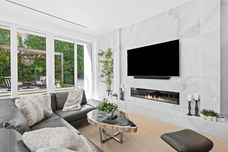 150 Kings Rd, Palm Beach, FL 33480 Photo