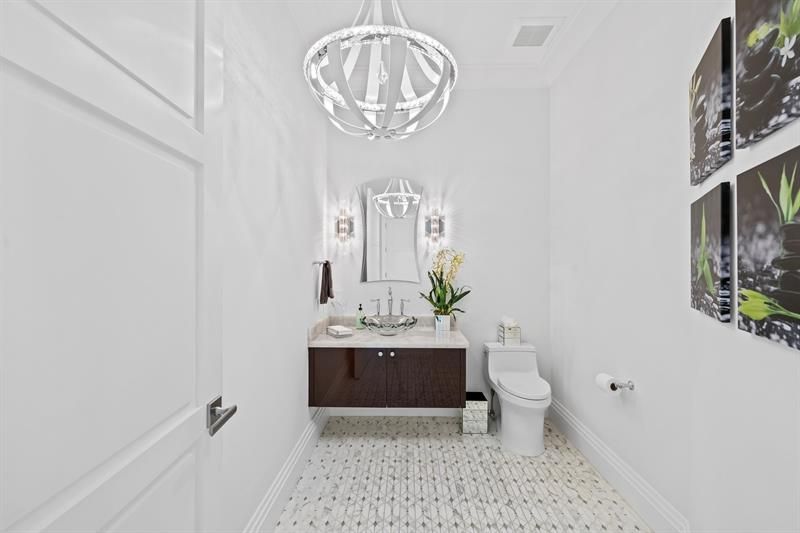 150 Kings Rd, Palm Beach, FL 33480 Photo