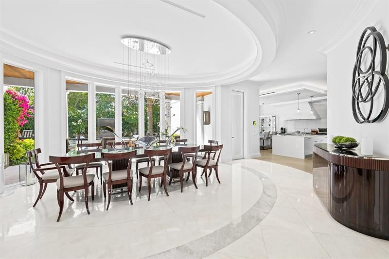 150 Kings Rd, Palm Beach, FL 33480 Photo