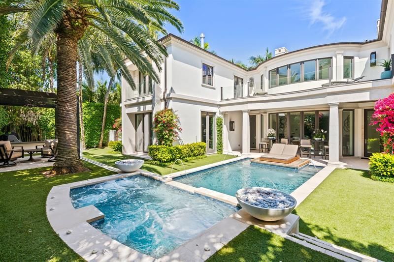 150 Kings Rd, Palm Beach, FL 33480 Photo