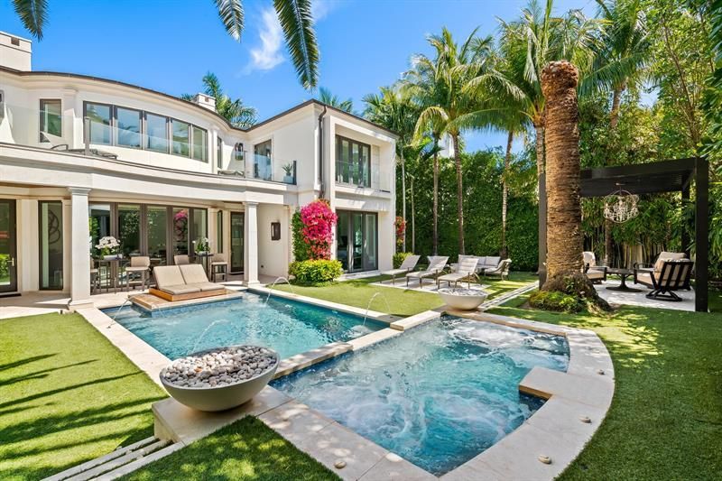 150 Kings Rd, Palm Beach, FL 33480 Photo