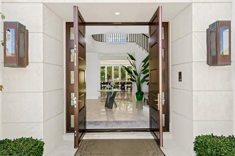 150 Kings Rd, Palm Beach, FL 33480 Photo