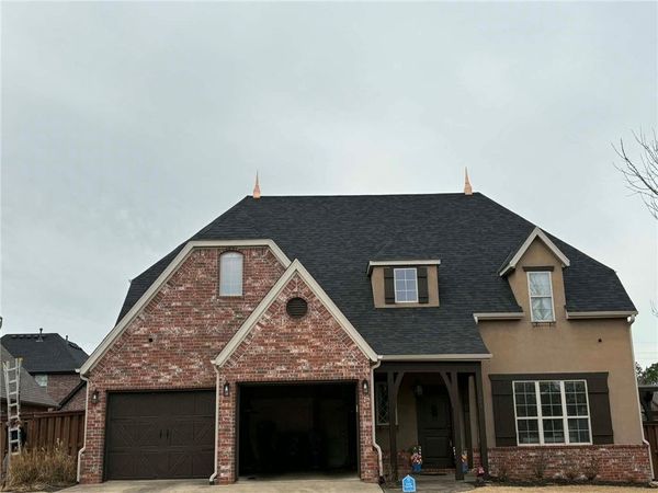 1611 NE Greenbrier Road, Bentonville, AR 72712