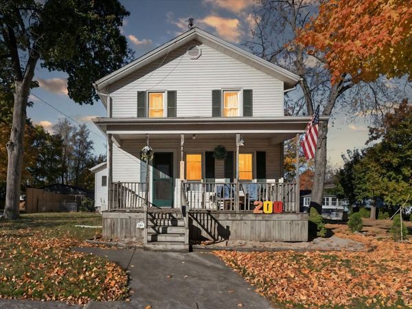 200 Grove , Hudson, MI 49247