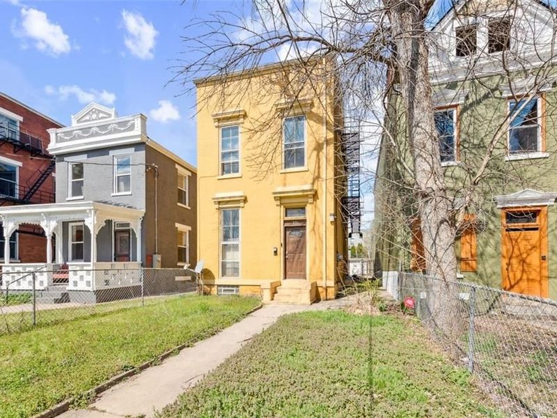 830 York Street, Cincinnati, OH 45214 Photo 2