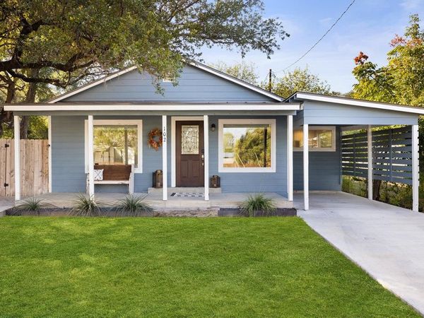 102 Ranchview DR, Johnson City, TX 78636