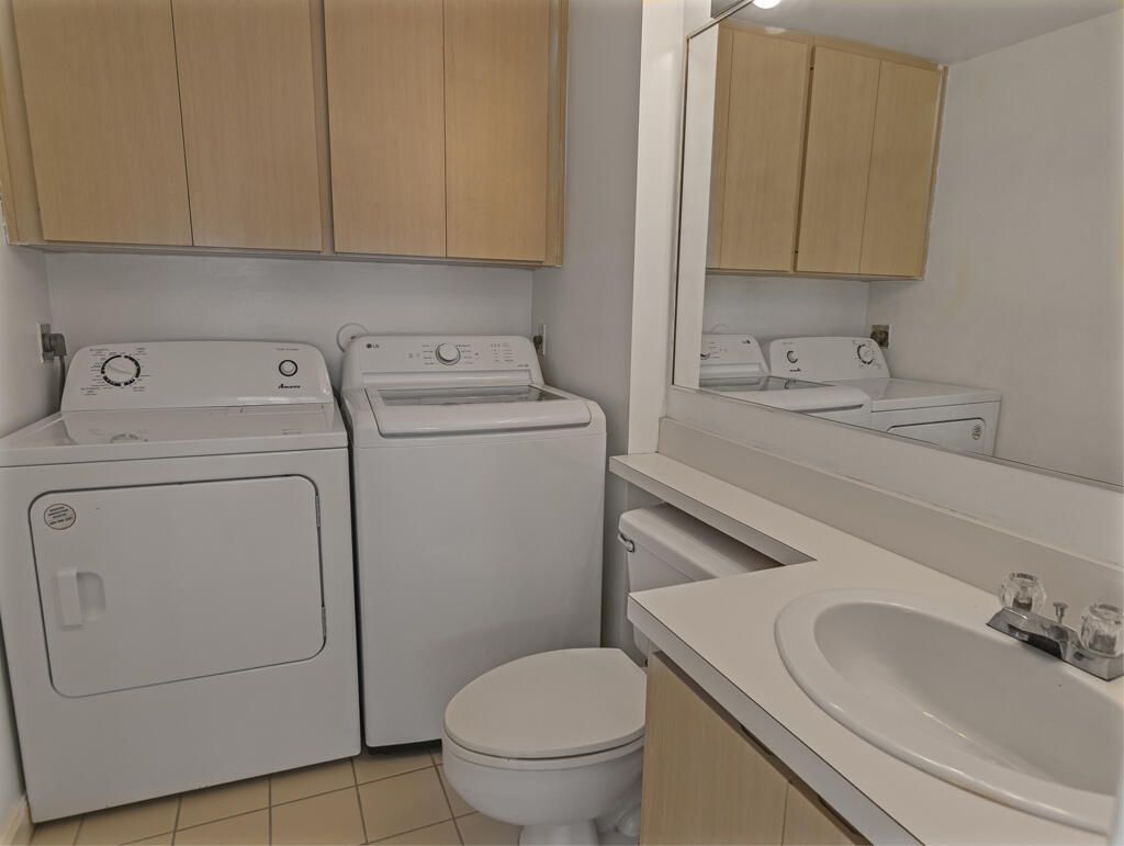 1923 Stratford Way, West Palm Beach, FL 33409 Photo