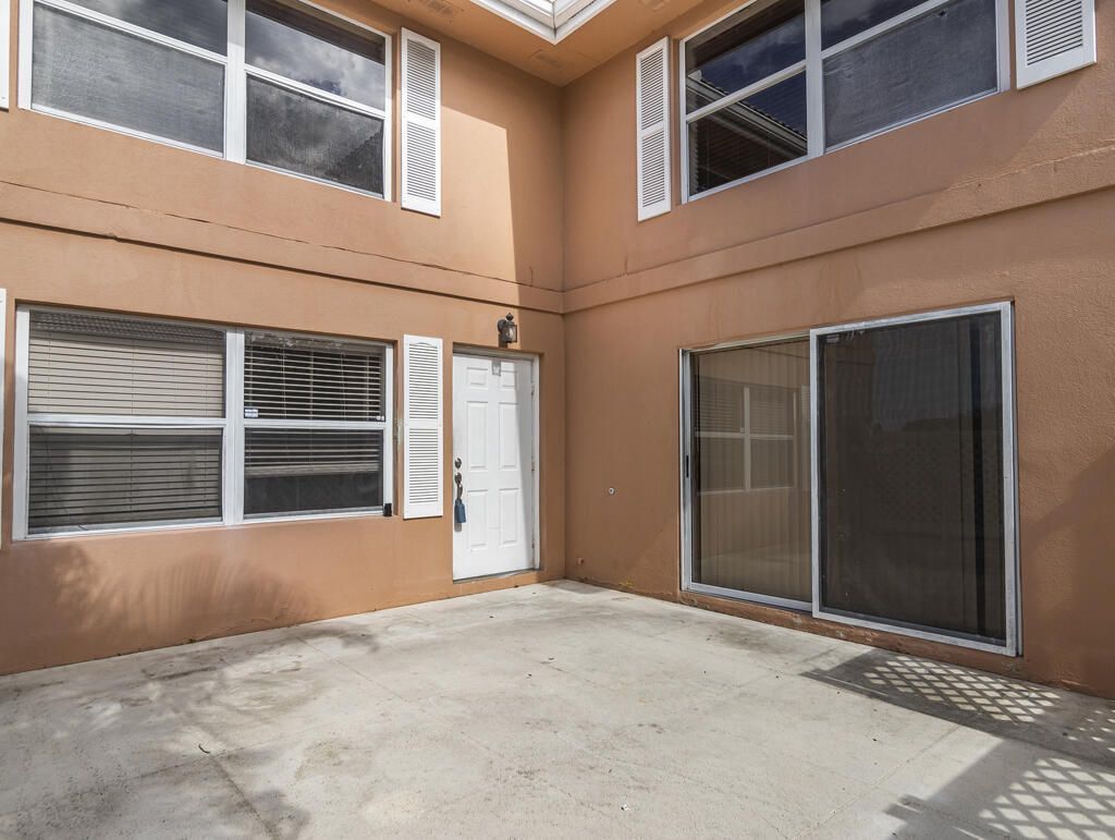 1923 Stratford Way, West Palm Beach, FL 33409 Photo