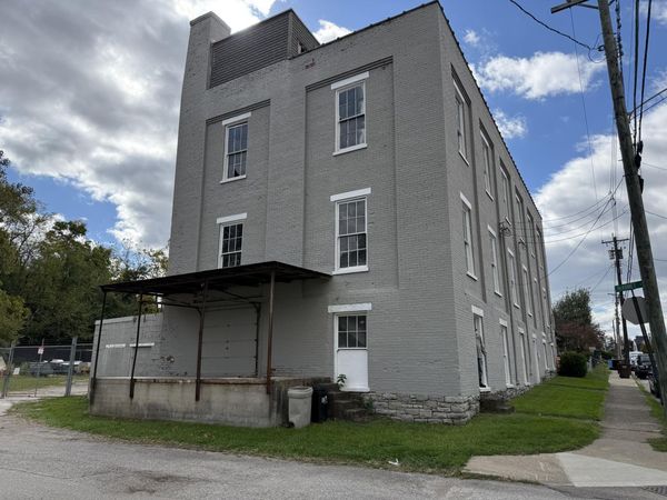 440 8th Avenue, Dayton, KY 41074