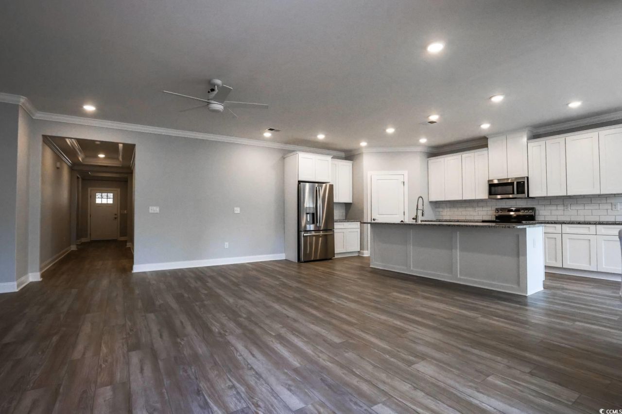 4183 Golf Ave. Photo 9