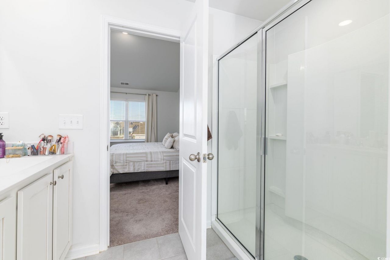 2595 Orion Loop Photo 16