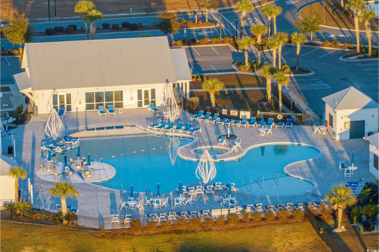 2595 Orion Loop Photo 29