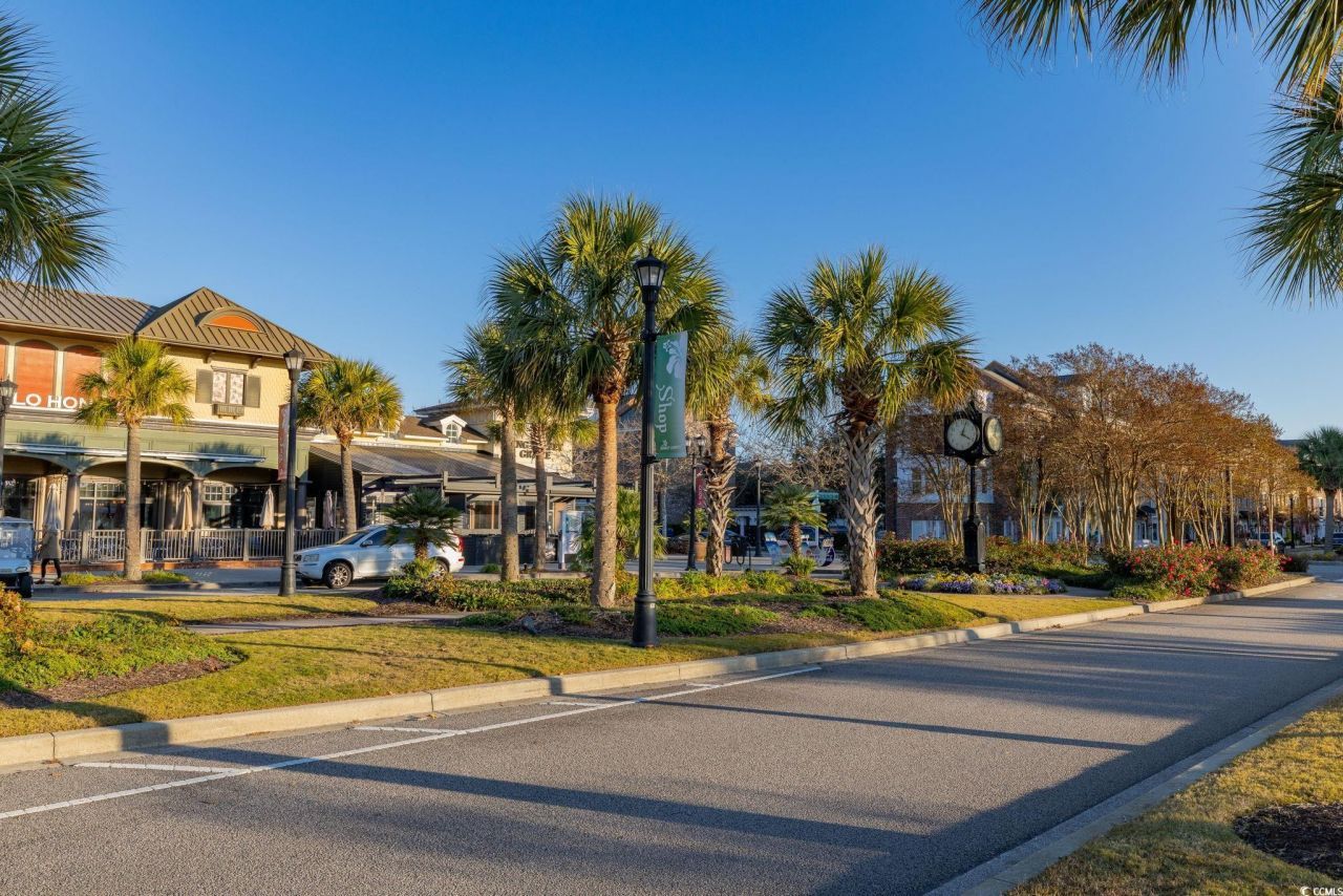 2595 Orion Loop Photo 33