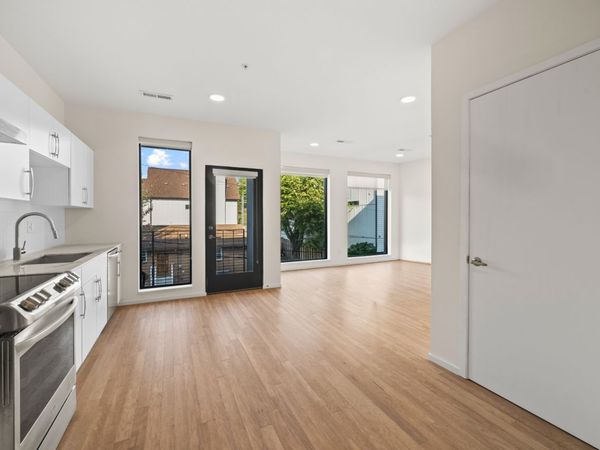 806 Olympic St, Unit 305, Nashville, TN 37203