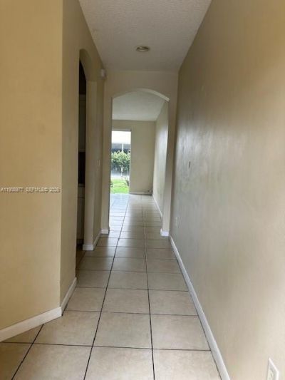 1040 NE 42nd Pl, Homestead, FL 33033 Photo