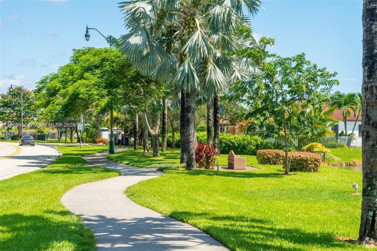 1040 NE 42nd Pl, Homestead, FL 33033 Photo