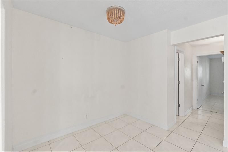 1439 S Ocean Boulevard, Unit 317, Lauderdale by the Sea, FL 33062 Photo