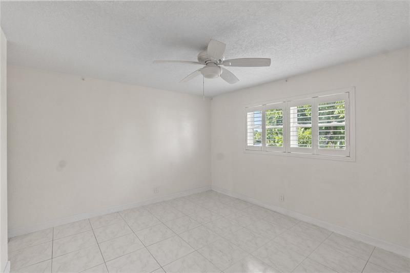 1439 S Ocean Boulevard, Unit 317, Lauderdale by the Sea, FL 33062 Photo