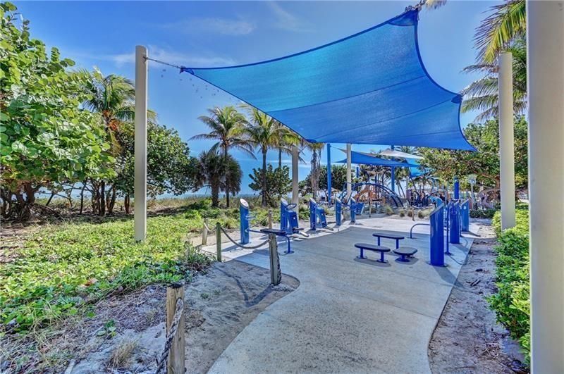 1439 S Ocean Boulevard, Unit 317, Lauderdale by the Sea, FL 33062 Photo