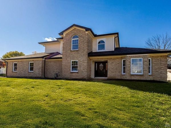 1826 Ashley Drive, Miamisburg, OH 45342