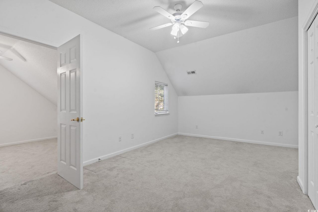 486 Copenhagen Dr. Photo 16