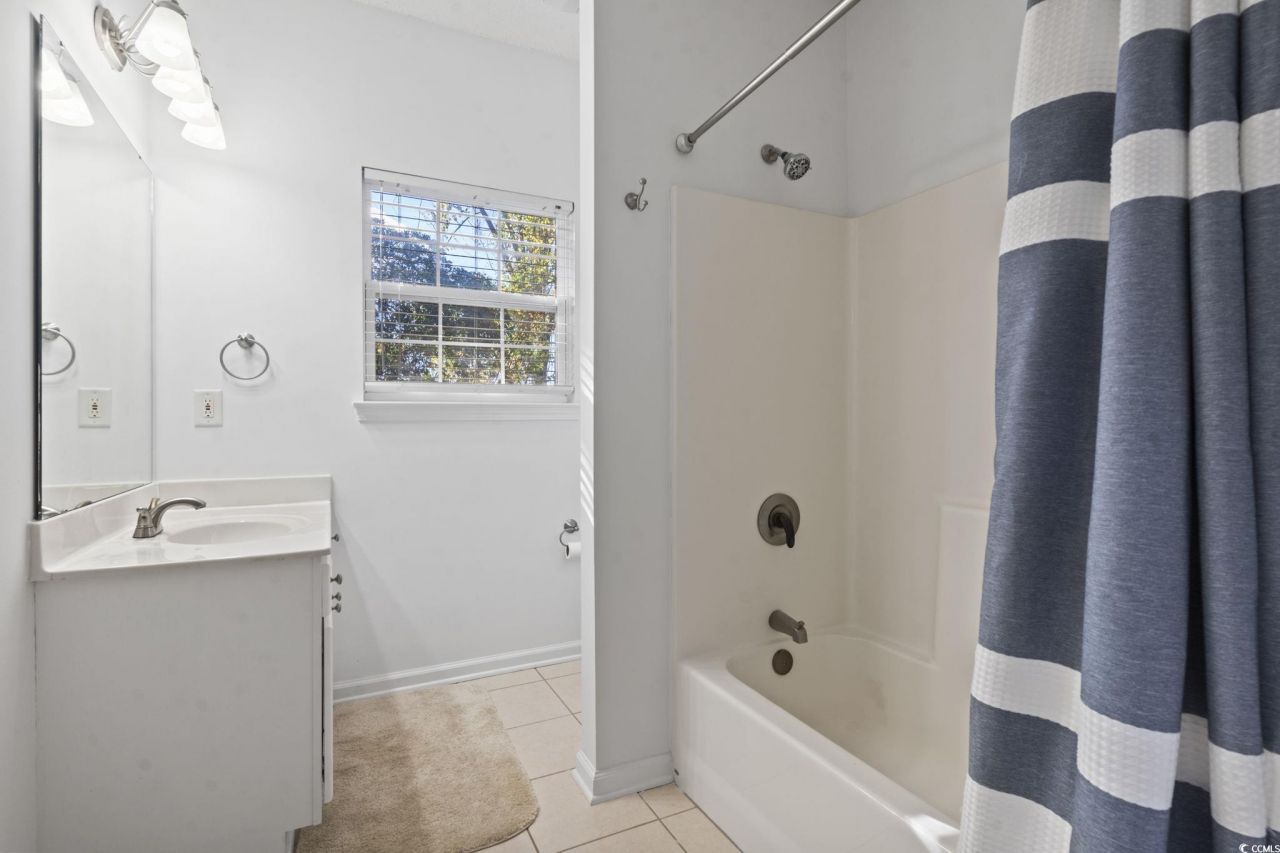 486 Copenhagen Dr. Photo 17