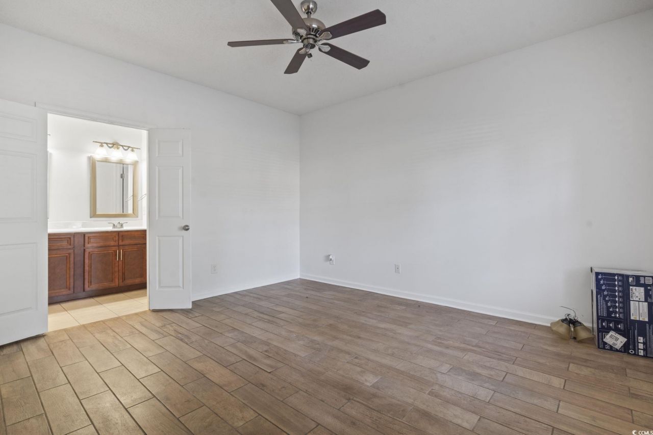 486 Copenhagen Dr. Photo 18