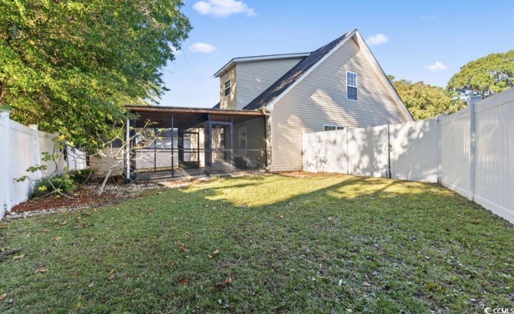 486 Copenhagen Dr. Photo 7